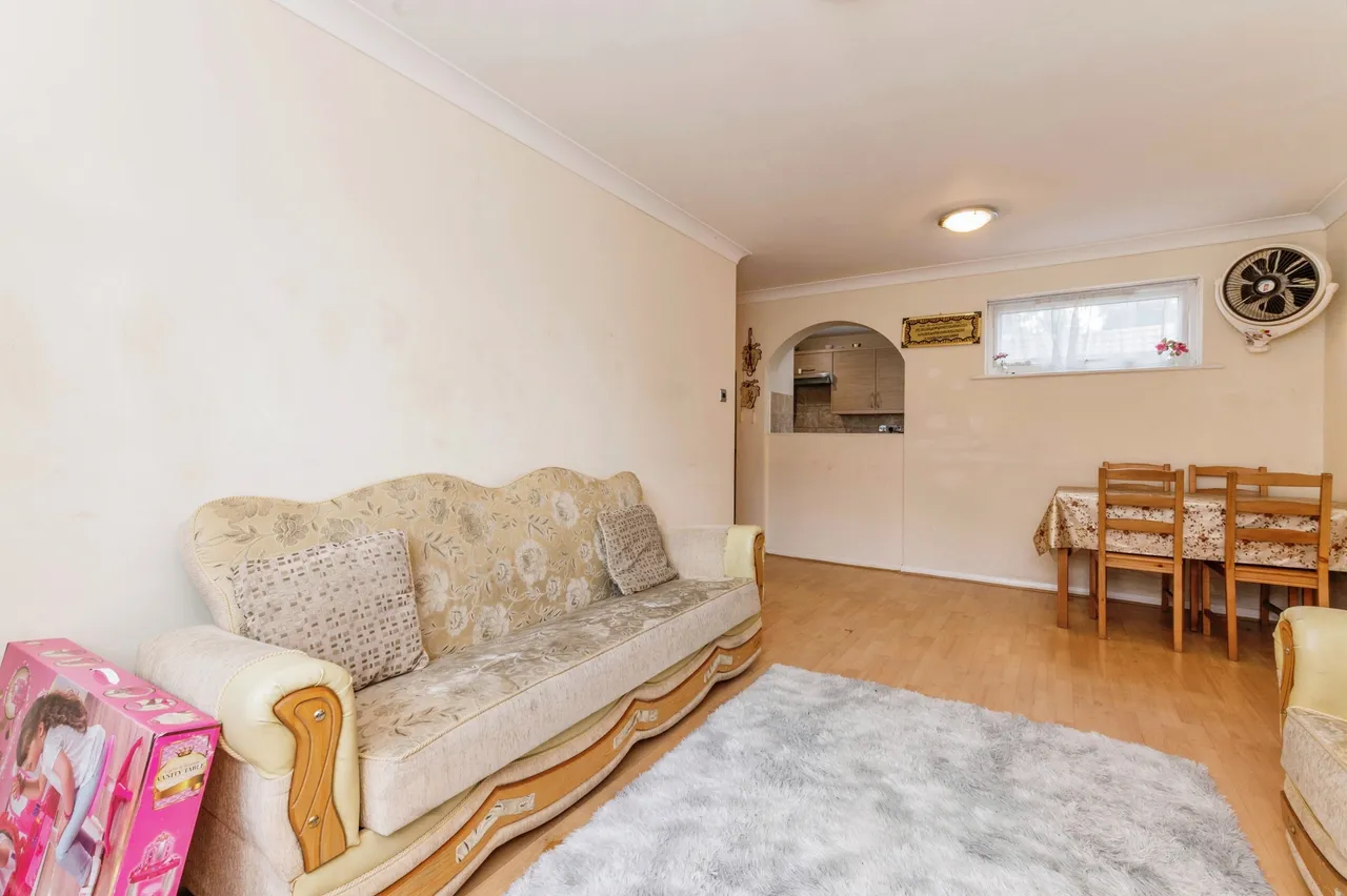Porter Close, Grays, photo 7