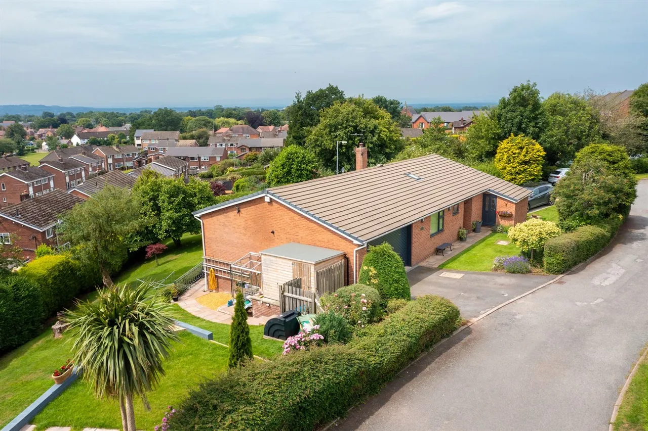 Torr Rise, Tarporley, photo 20