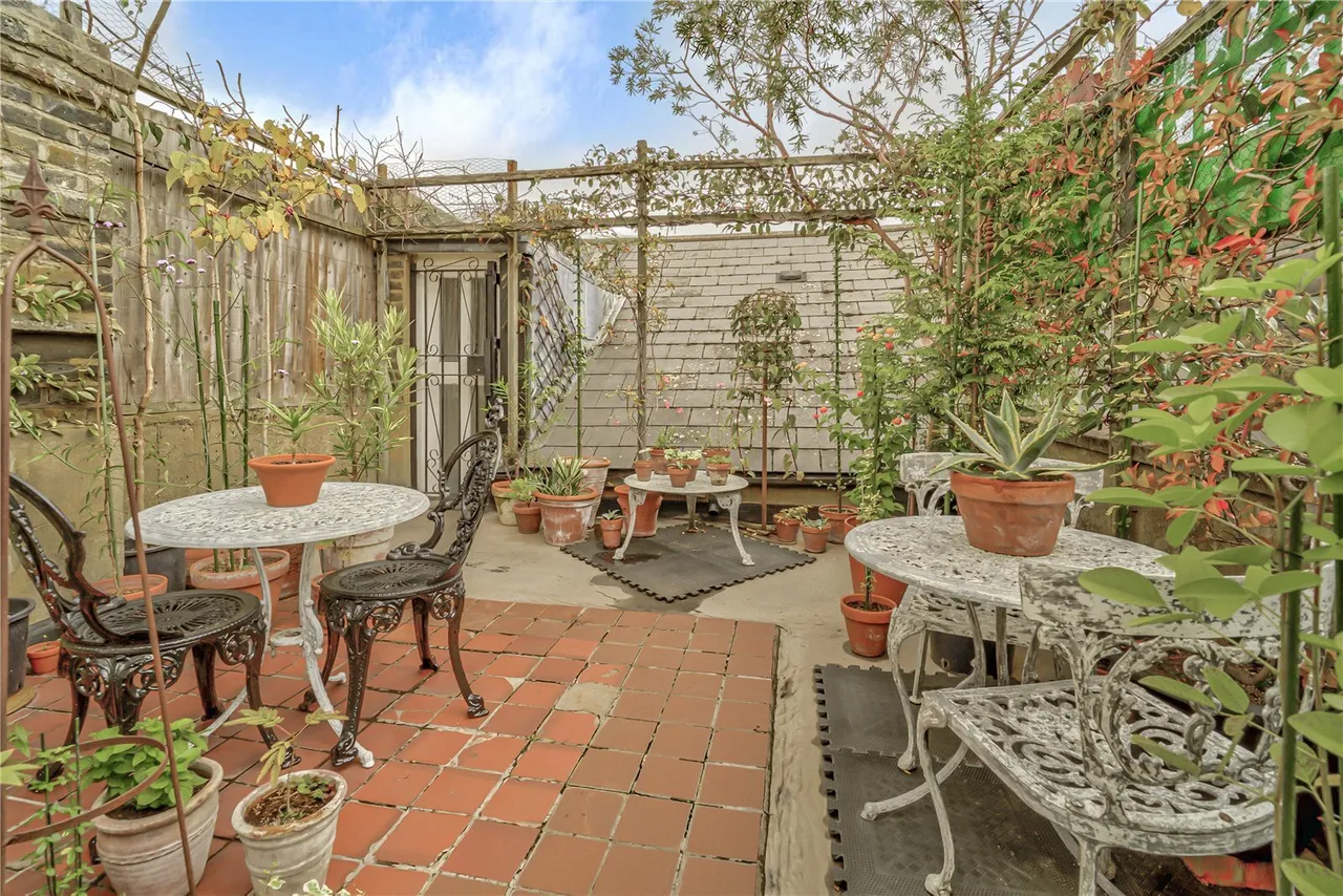 Goldsboro Road, London, SW8, photo 7