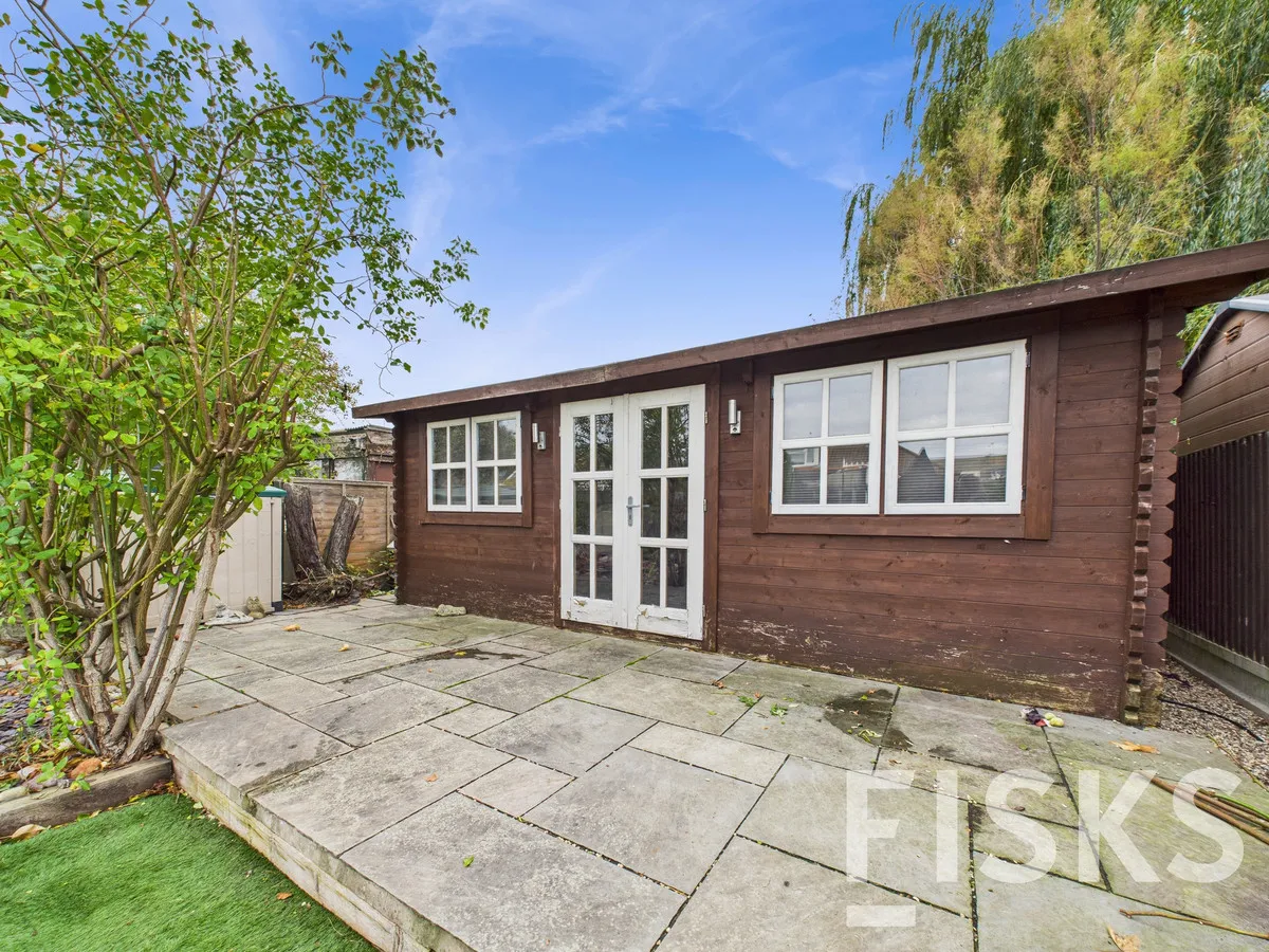 Church Road, Benfleet, SS7, photo 17