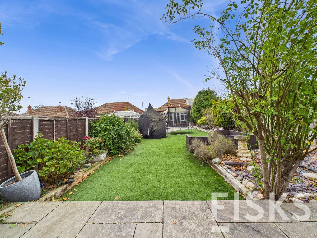 Church Road, Benfleet, SS7, photo 18