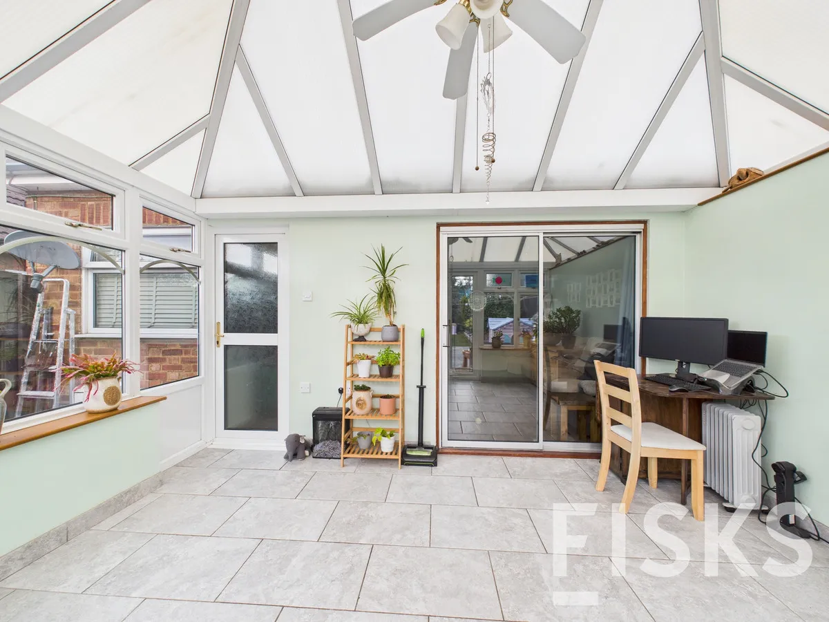 Church Road, Benfleet, SS7, photo 15
