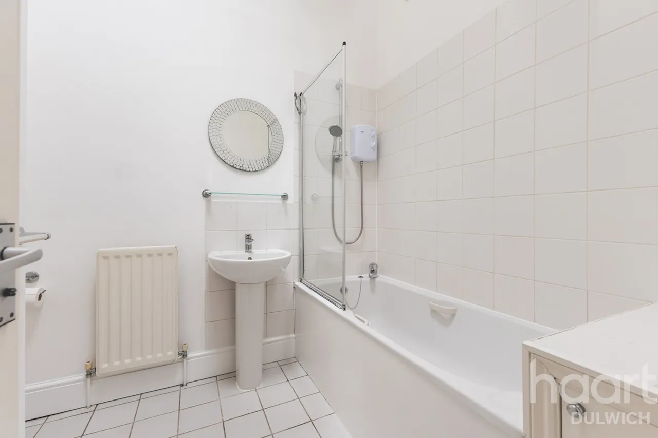 North Cross Road, London, SE22, photo 13