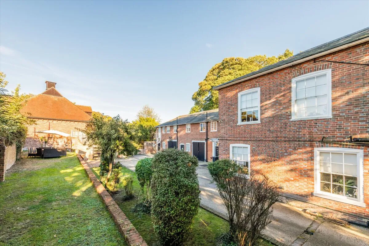 Old Ashford Road, Lenham, ME17, photo 25