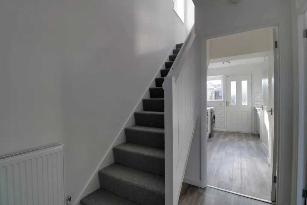 The Close, Woolsthorpe by Colsterworth, NG33, photo 4