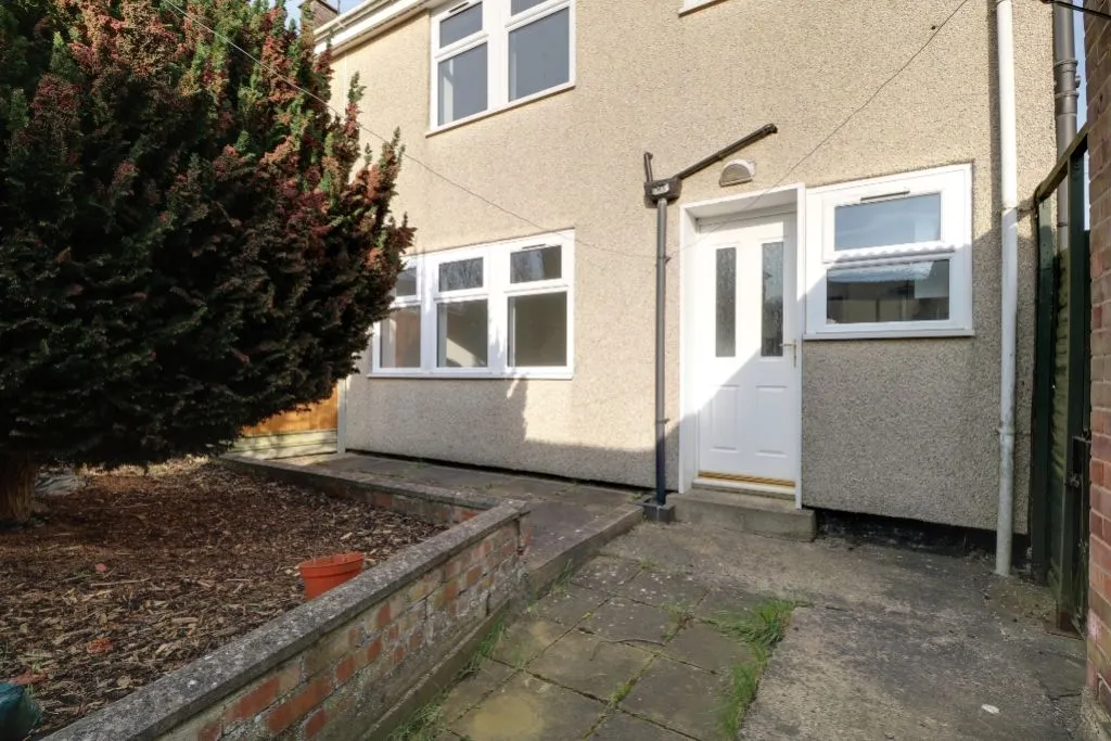 The Close, Woolsthorpe by Colsterworth, NG33, photo 15