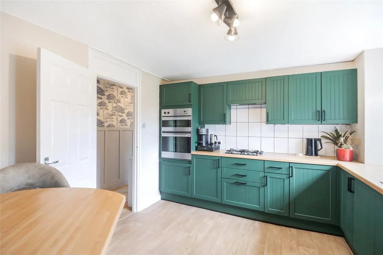 Ellisland Road, Cumbernauld, Glasgow, North Lanarkshire, G67, photo 8
