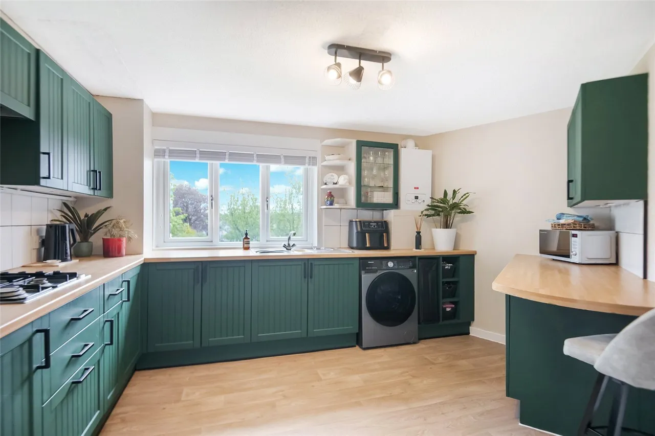 Ellisland Road, Cumbernauld, Glasgow, North Lanarkshire, G67, photo 7