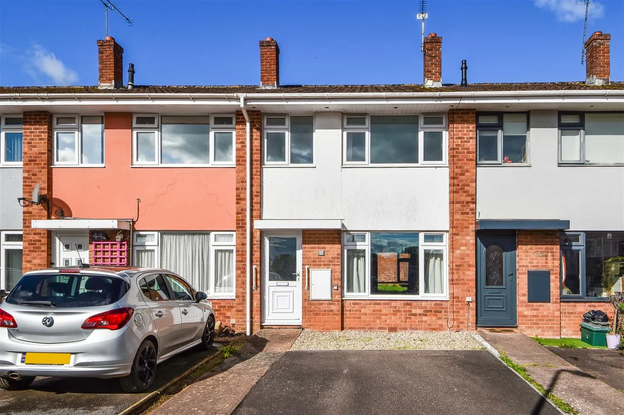 3 bed house for sale, Langlands Road, Cullompton