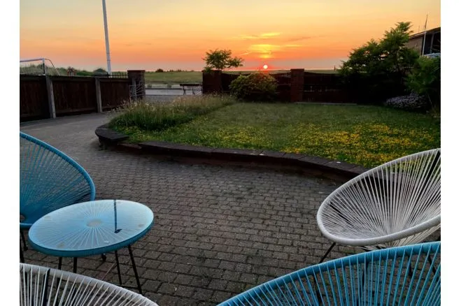 North Parade, Wirral, photo 11