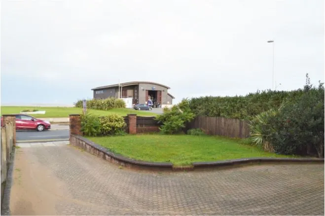 4 bed house for sale — North Parade, Wirral