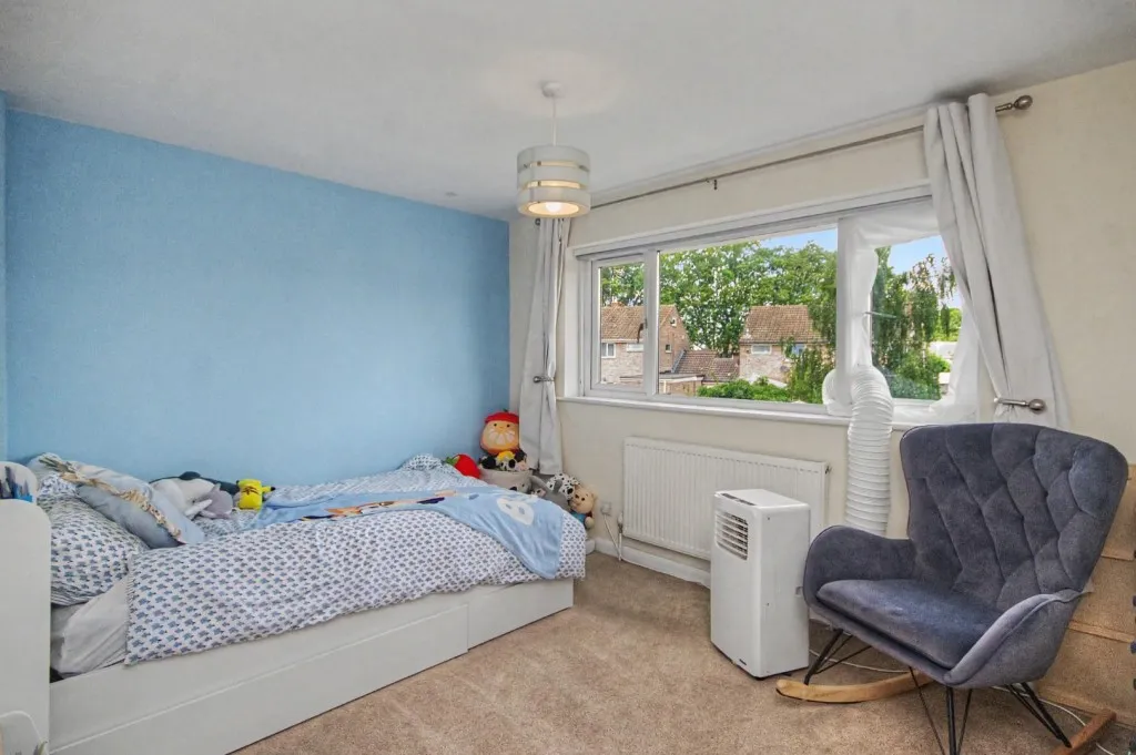 Rides Court, Moulton, photo 9