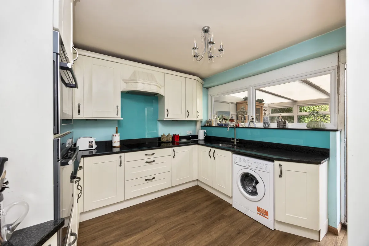 Copthorne Hill, Worthing, BN13, photo 13
