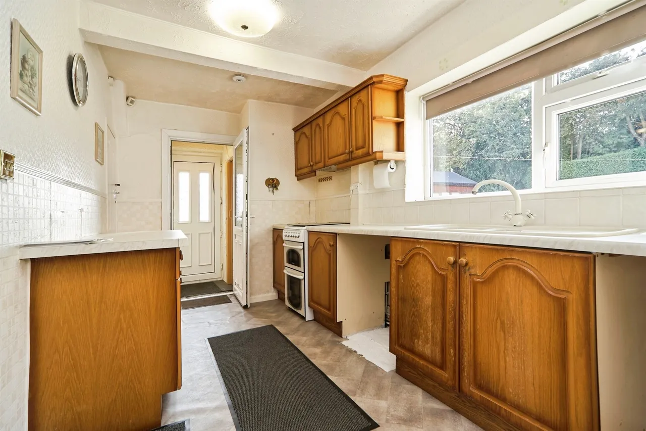 Hawthorn Avenue, Yeadon, Leeds, photo 6
