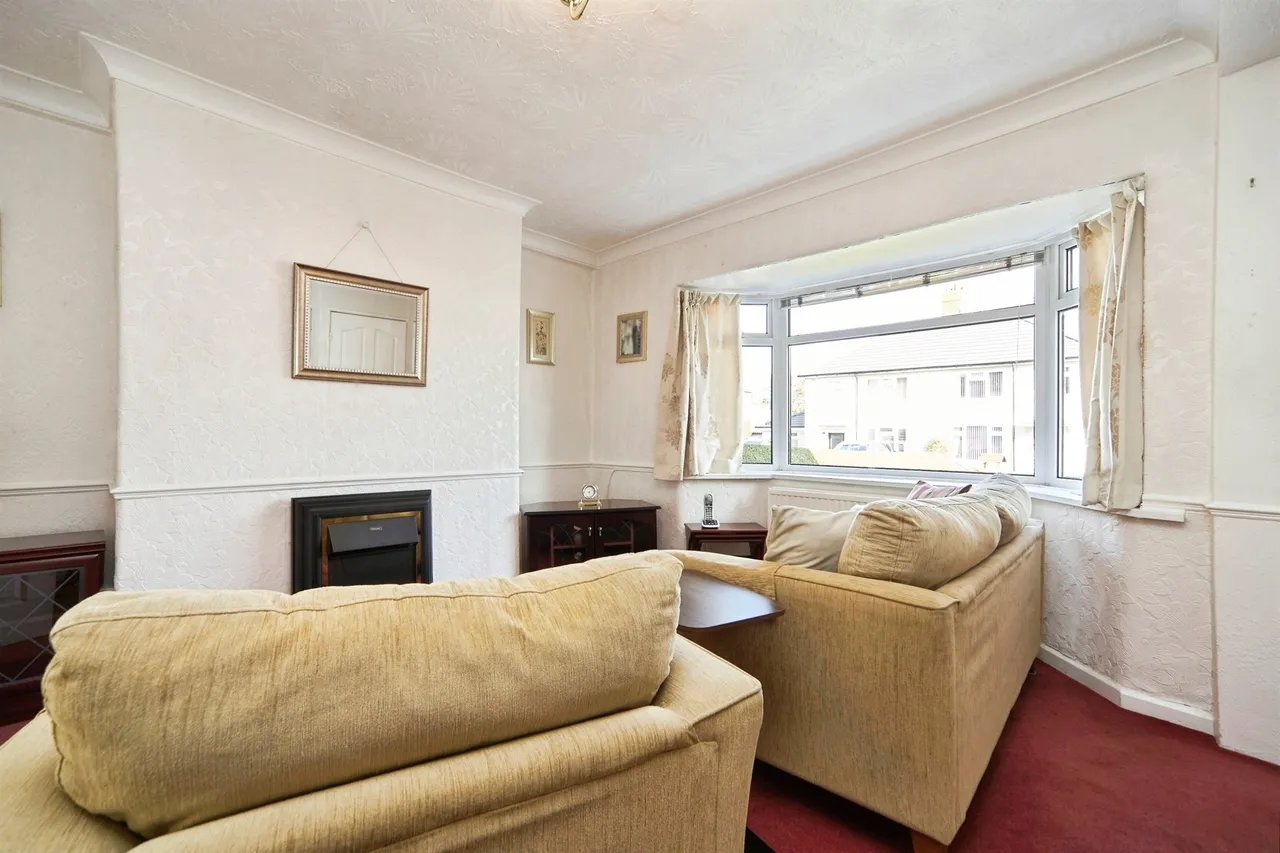 Hawthorn Avenue, Yeadon, Leeds, photo 5
