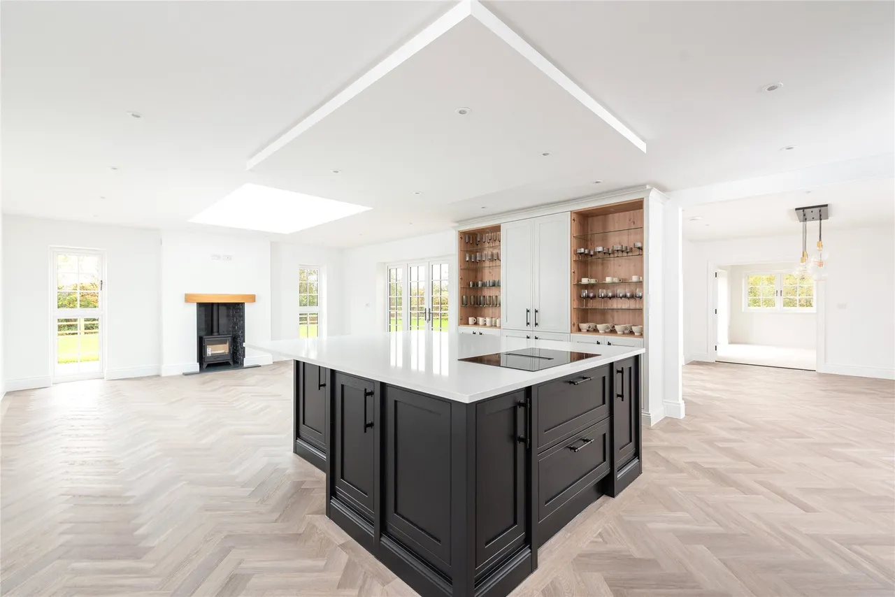 Hedgerow Gardens, Thornborough, MK18, photo 3