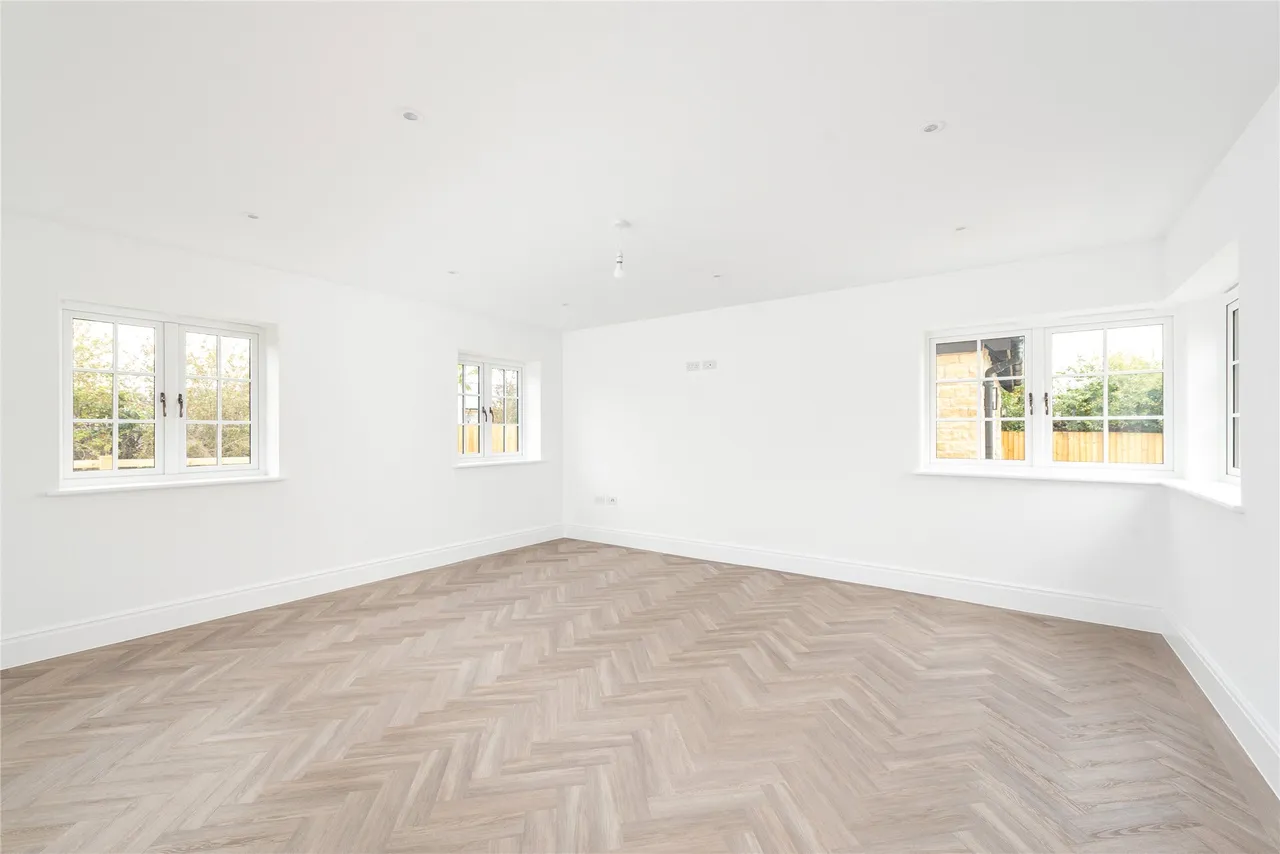 Hedgerow Gardens, Thornborough, MK18, photo 22