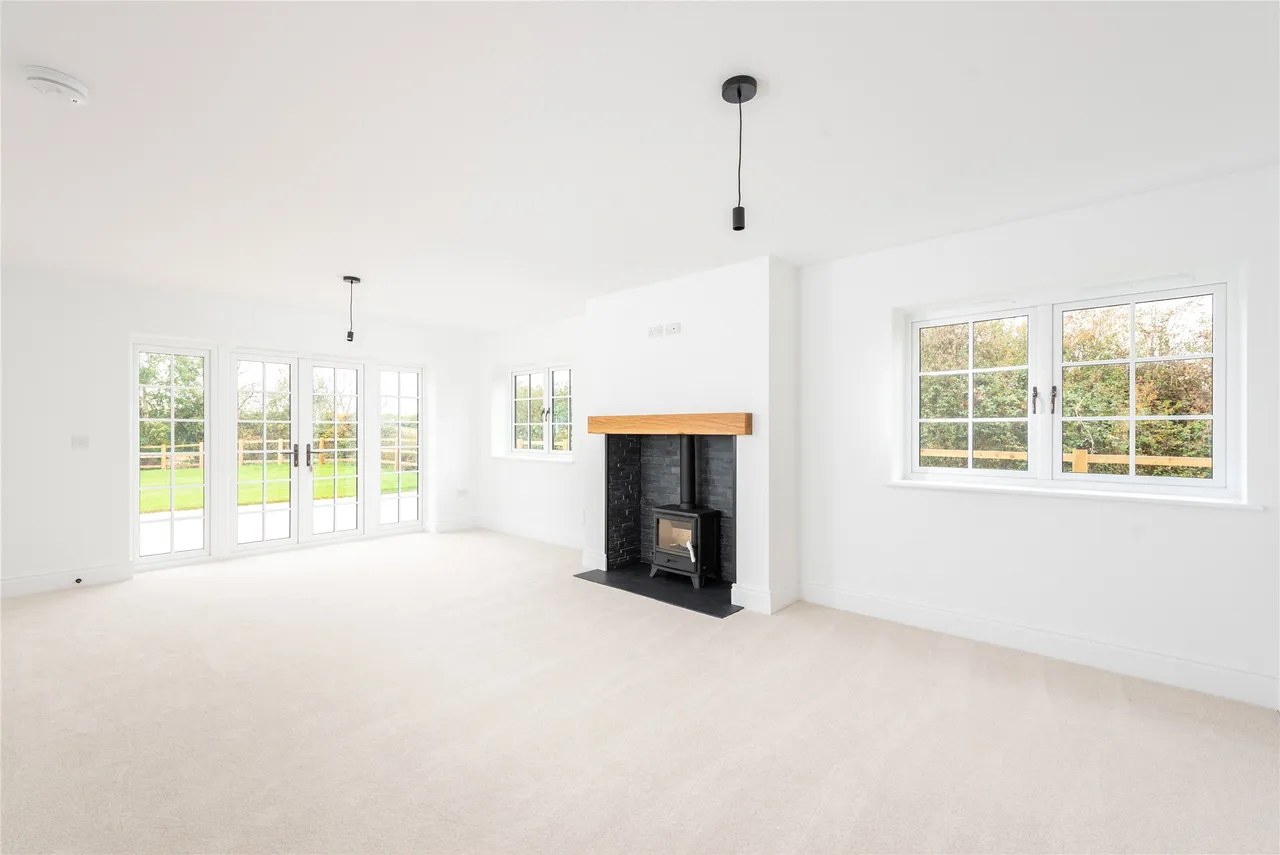 Hedgerow Gardens, Thornborough, MK18, photo 2