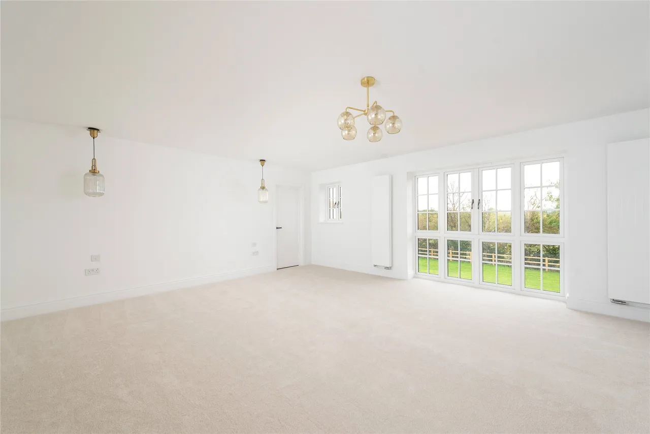 Hedgerow Gardens, Thornborough, MK18, photo 16