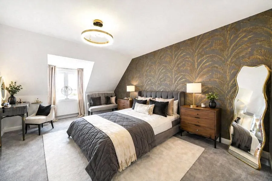Vick Close, Stonehouse Court, GL10, photo 5