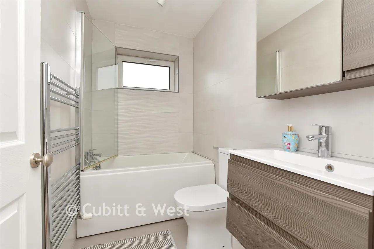 Ross Road, Wallington, SM6, photo 6