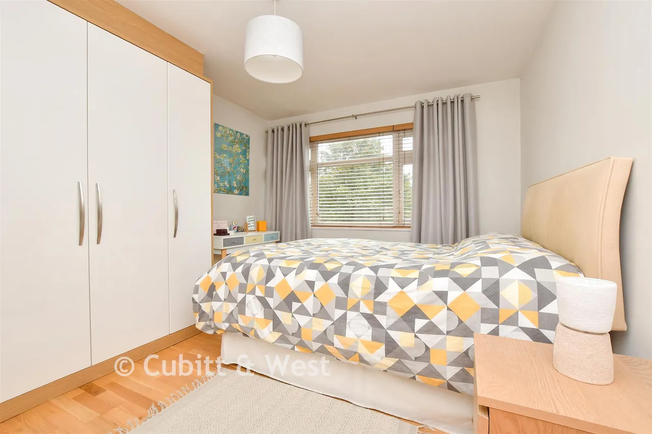 Ross Road, Wallington, SM6, photo 4