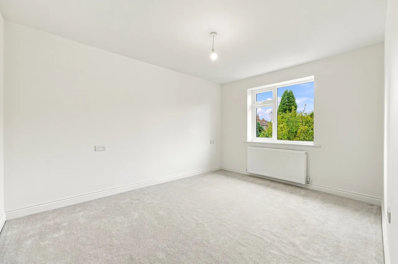 Heswall Road, Reddish, SK5, photo 13
