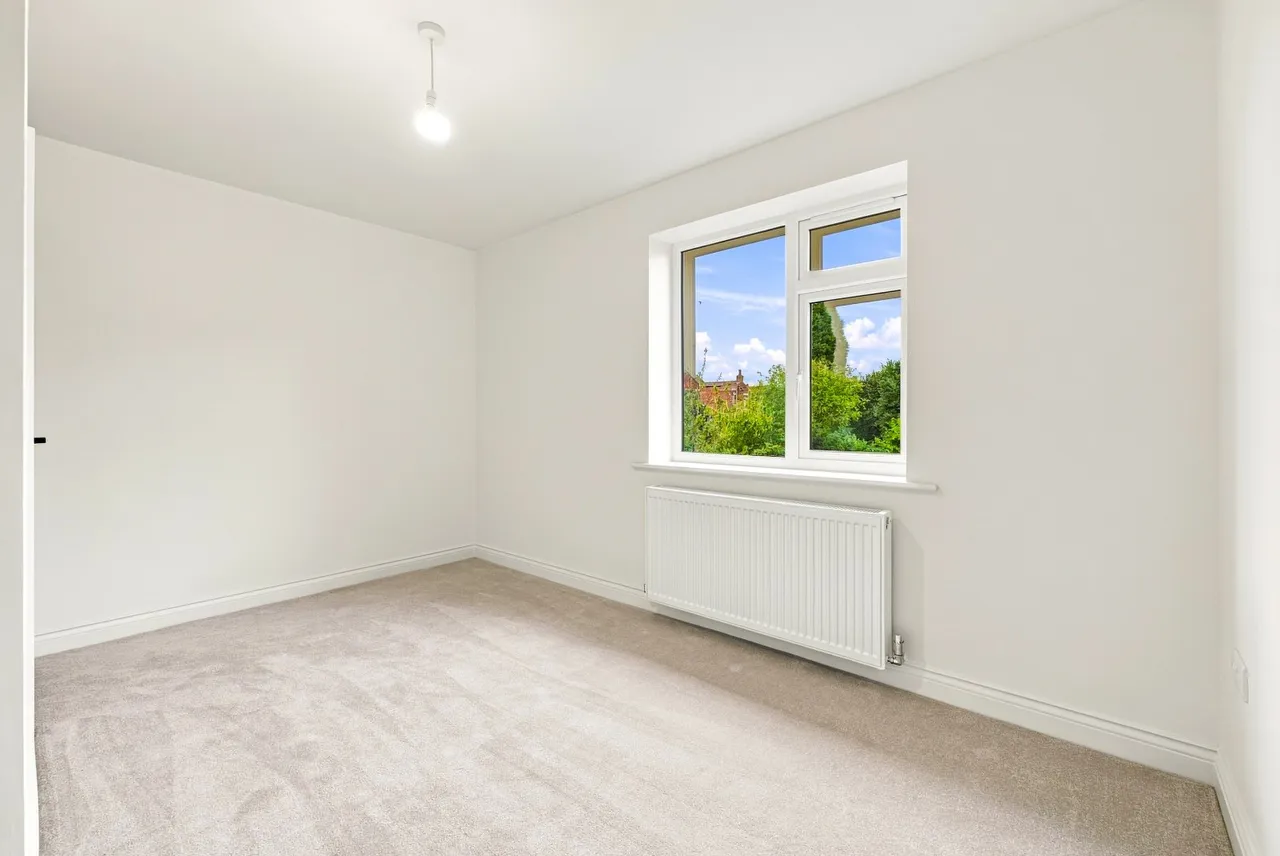 Heswall Road, Reddish, SK5, photo 15