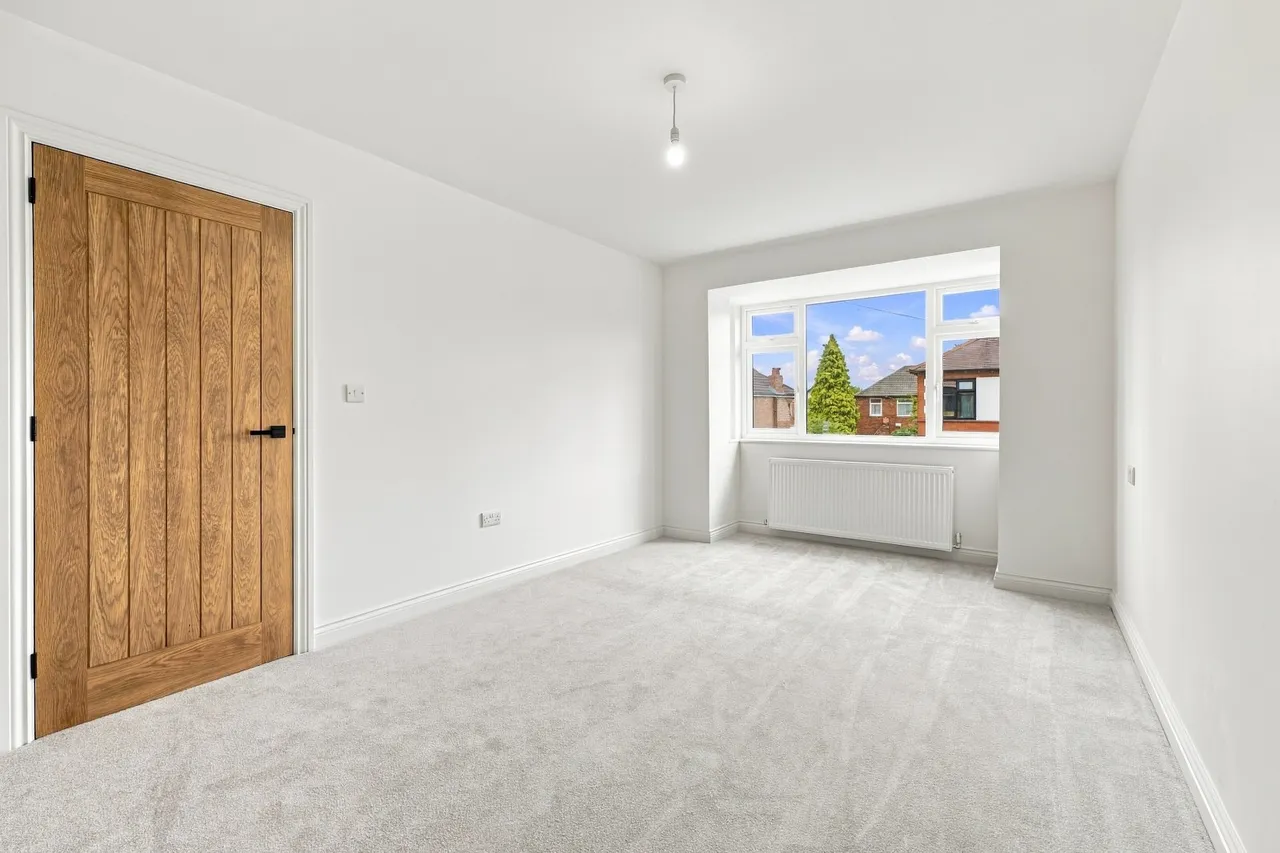 Heswall Road, Reddish, SK5, photo 12