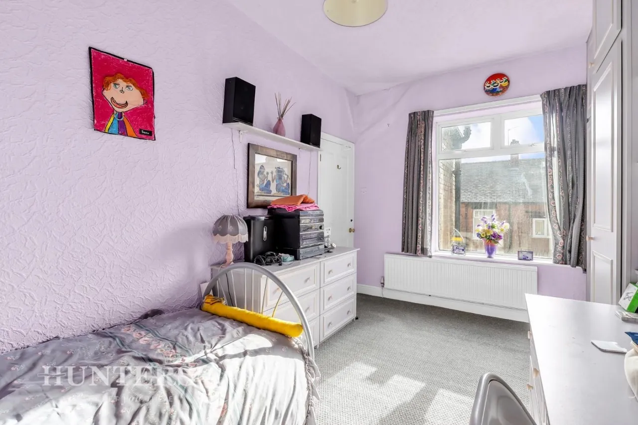 Honeywell Lane, Oldham, OL8, photo 15