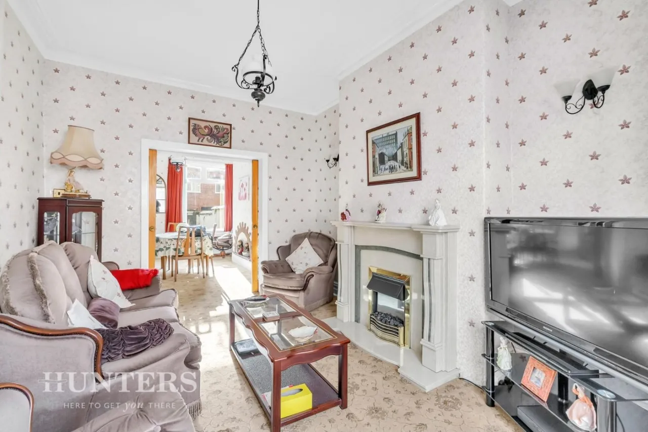 Honeywell Lane, Oldham, OL8, photo 3