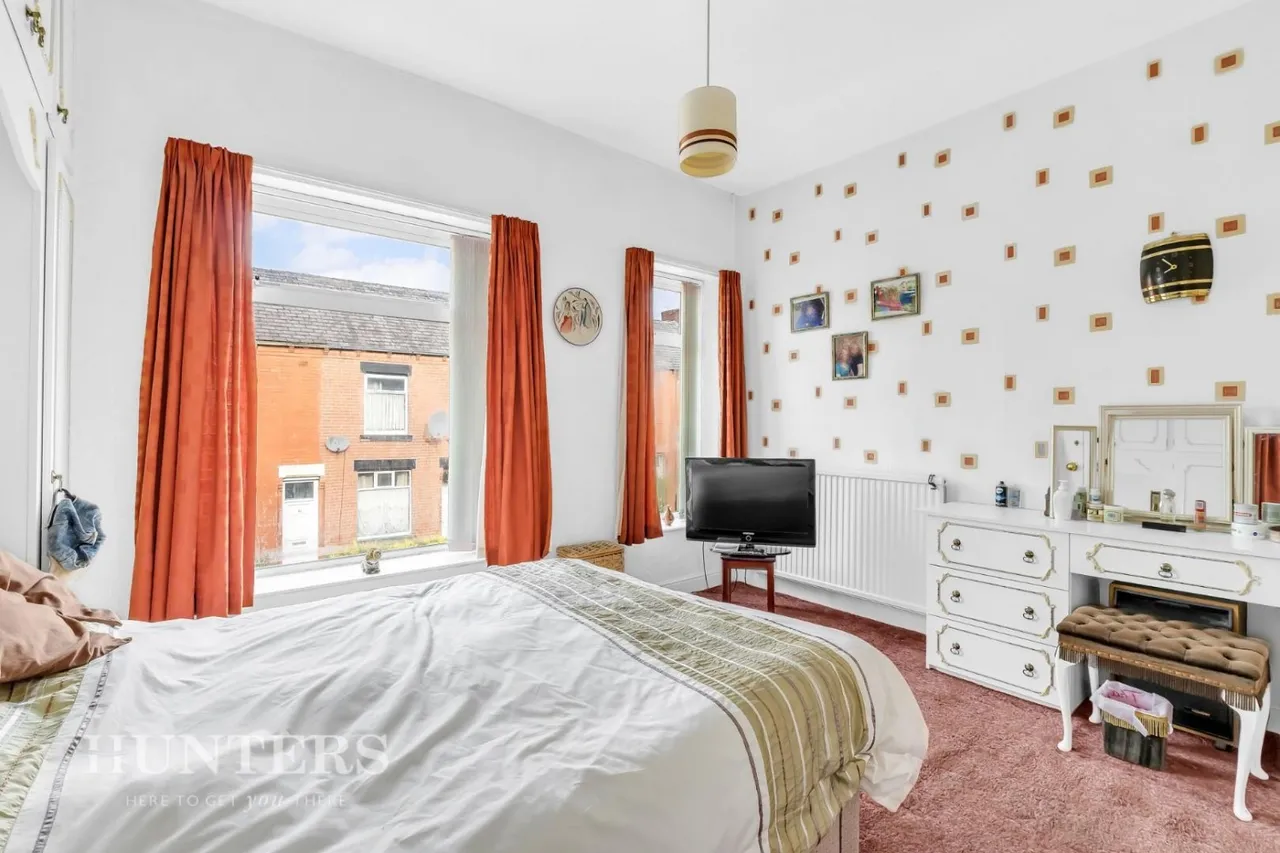 Honeywell Lane, Oldham, OL8, photo 13