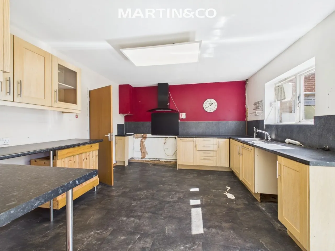 Hythe End Road, Wraysbury, photo 8