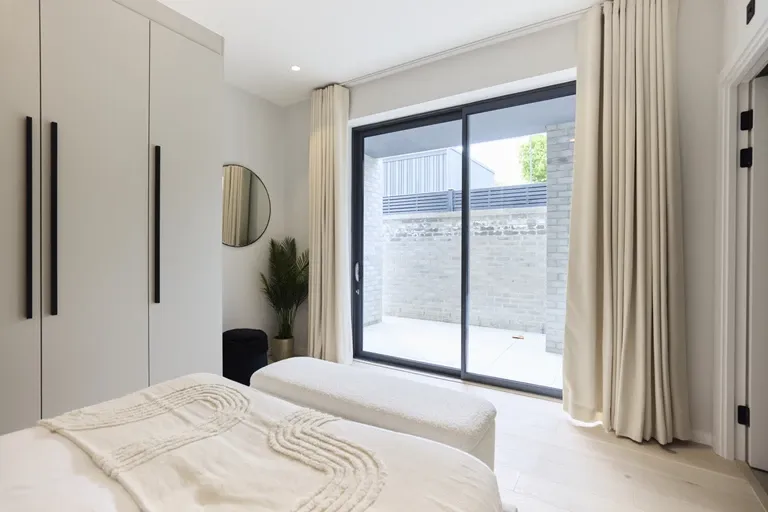 Coverdale Road, Willesden Green, NW2 4BE, photo 5