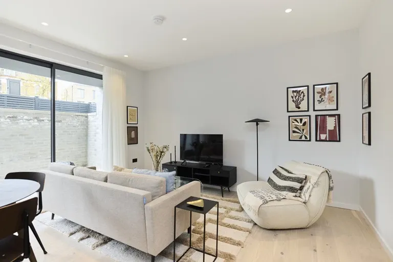 Coverdale Road, Willesden Green, NW2 4BE, photo 11