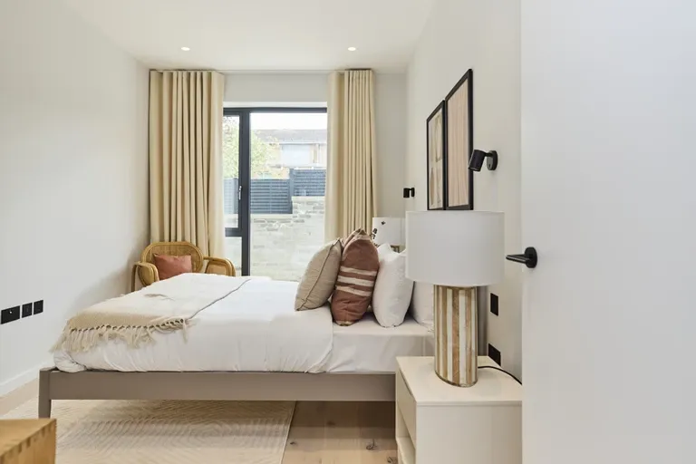 Coverdale Road, Willesden Green, NW2 4BE, photo 7