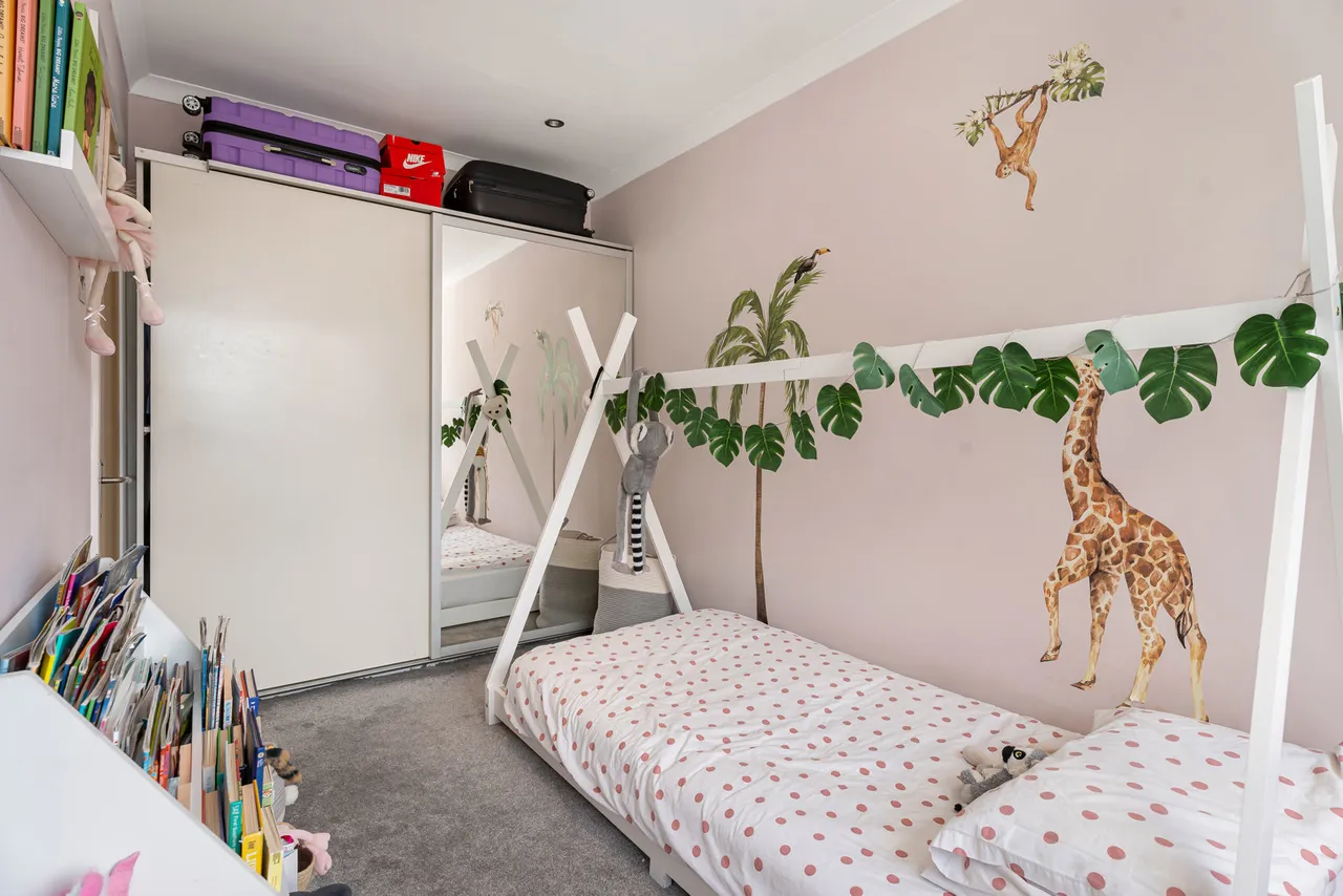 Ashford Avenue, Ashford, TW15, photo 19
