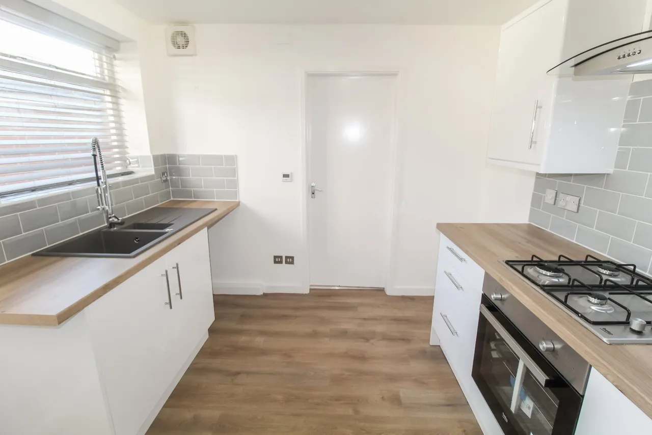 Joannah Street, Sunderland, SR5, photo 11