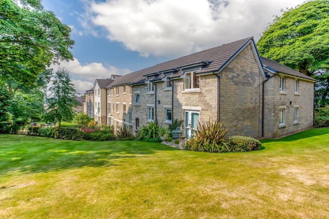 Rufford Avenue, Yeadon, LS19, photo 13