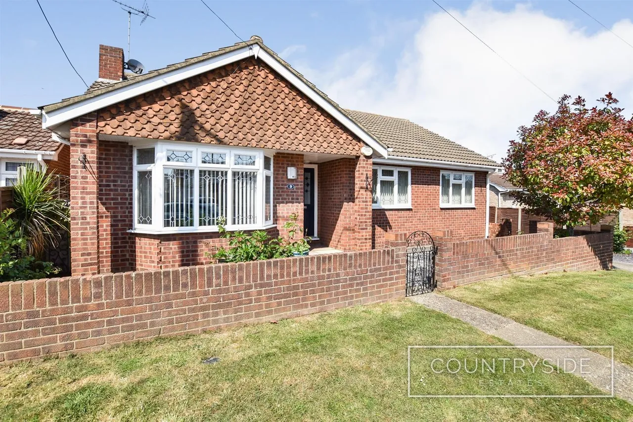 Corona Road, Canvey Island, photo 12