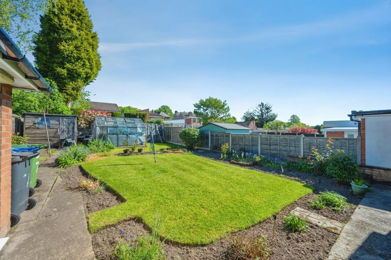 Stephenson Close, Glascote, B77, photo 15