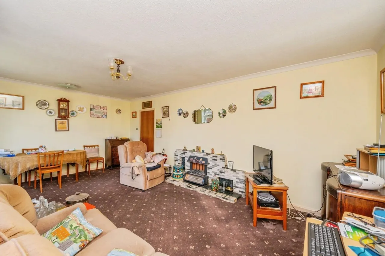 Stephenson Close, Glascote, B77, photo 5