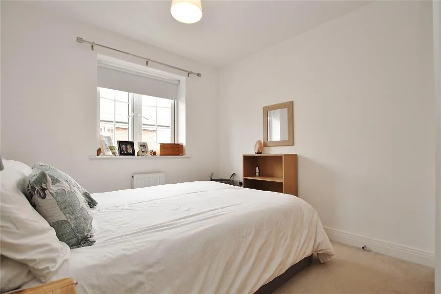 Jersey Close, Woking, GU21, photo 8