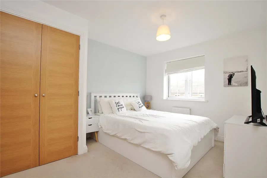 Jersey Close, Woking, GU21, photo 7