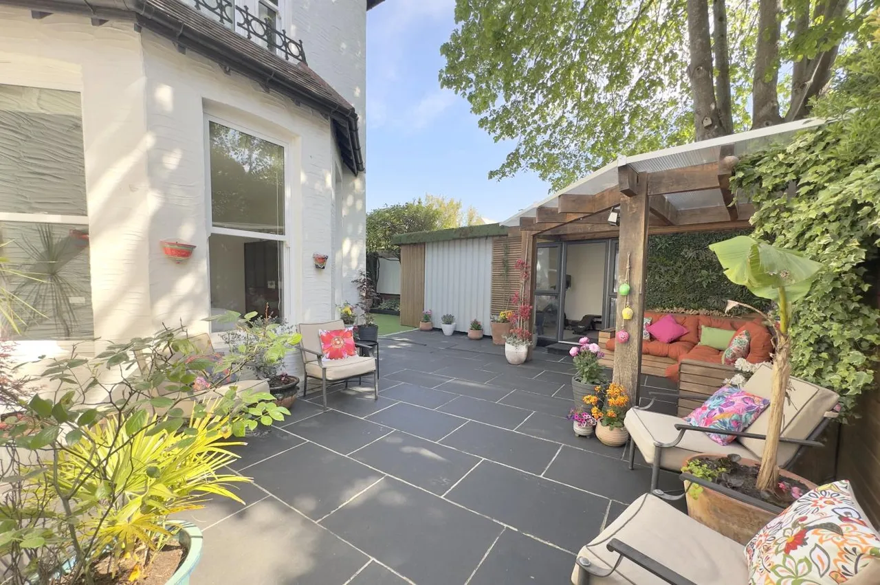 Magnolia Court, BH1, photo 19