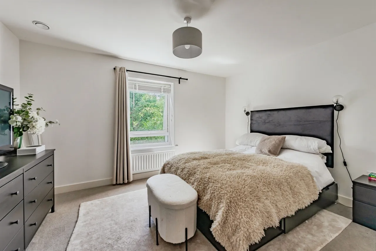 Thornton Side, Redhill, photo 7