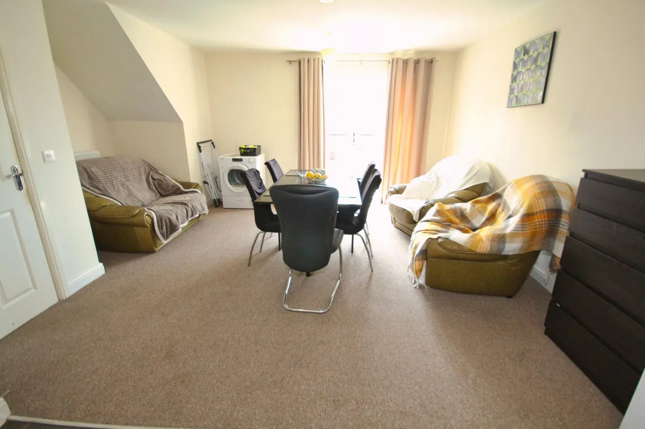Isabelle Court, Kettering, NN16, photo 3