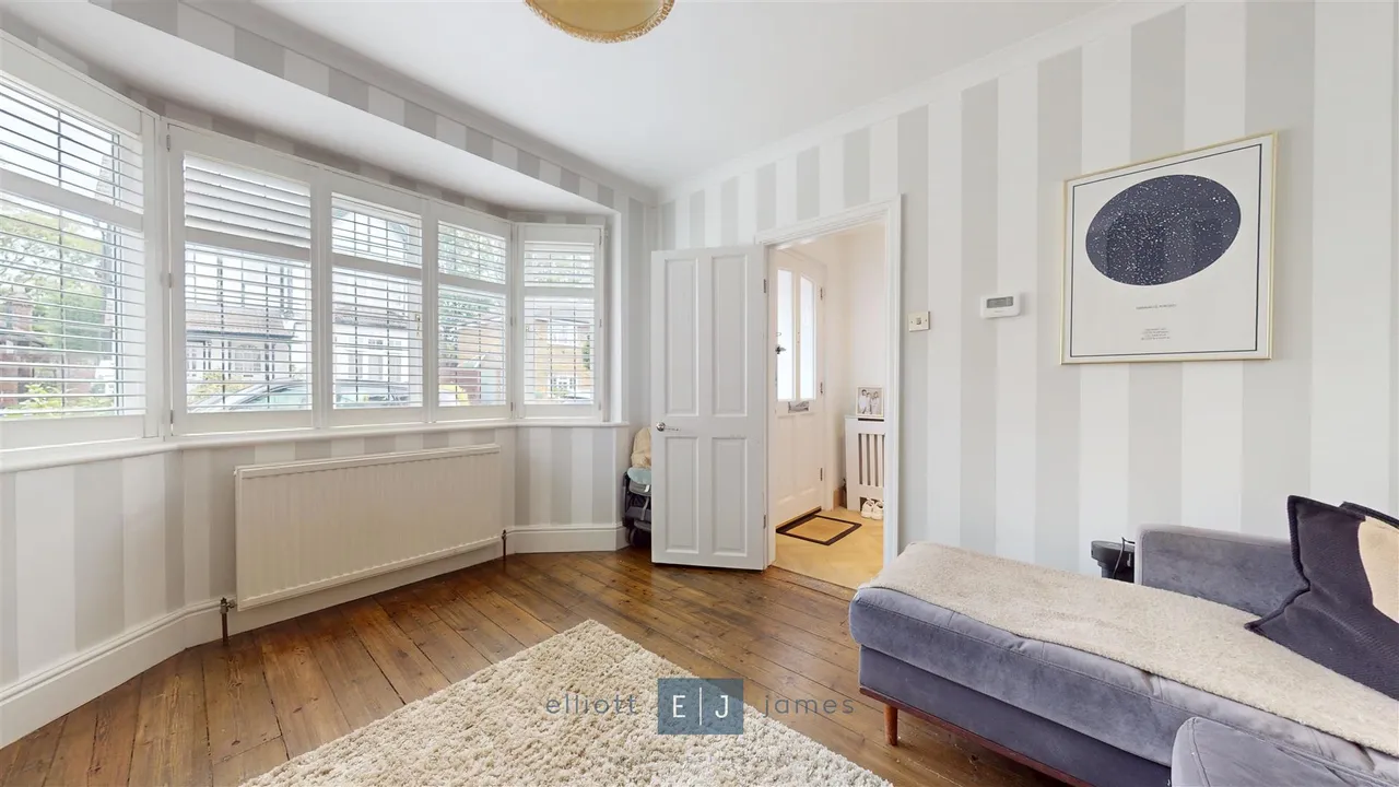 Meadow Road, Loughton, photo 6
