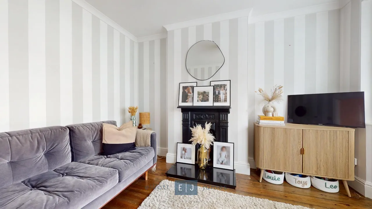 Meadow Road, Loughton, photo 7