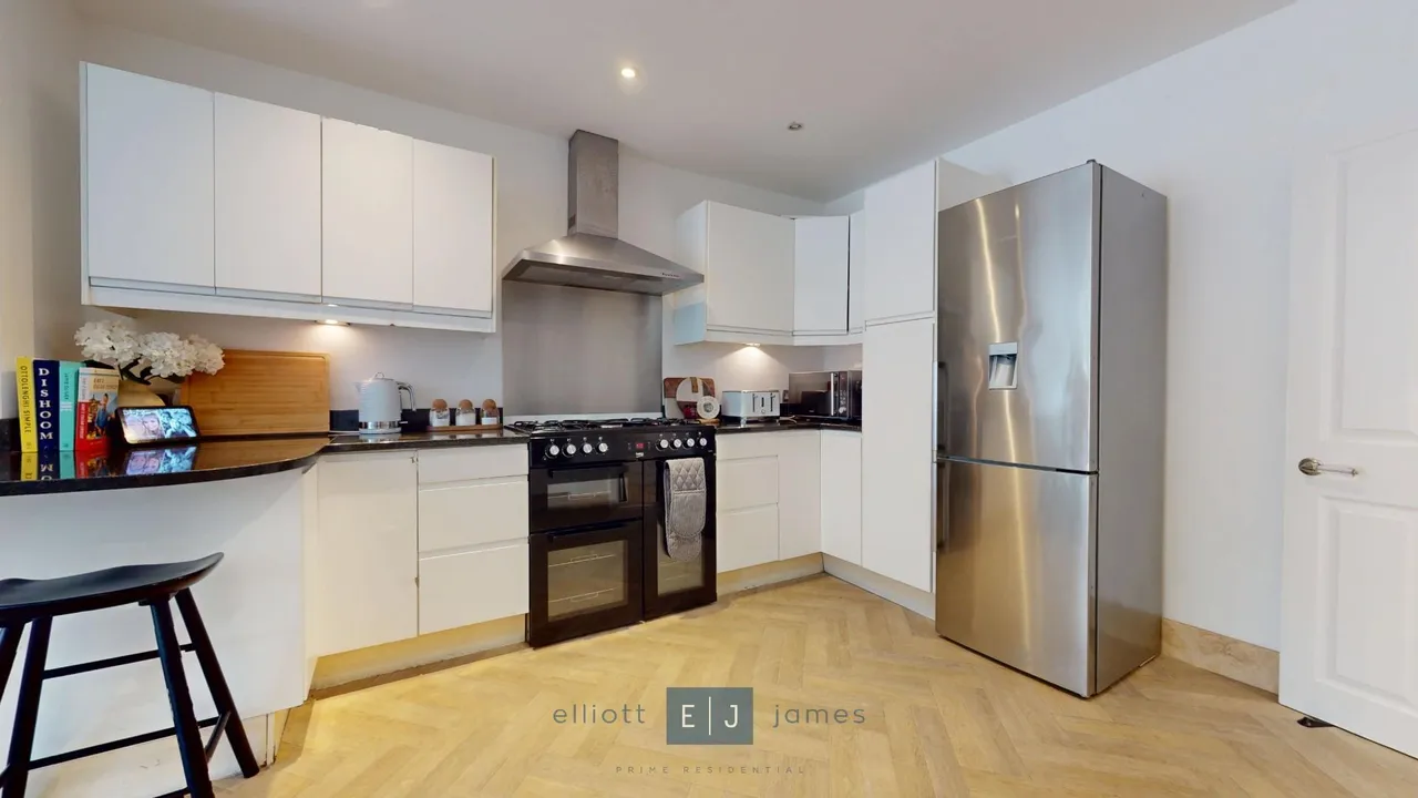 Meadow Road, Loughton, photo 9
